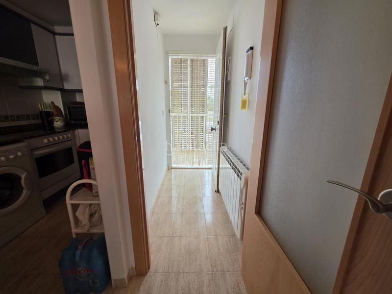 Foto 5258dd6e-a7df-4f61-aa9f-303a86618b1e. Piso  junto al mar con terraza, piscina y parking en Benicarló
