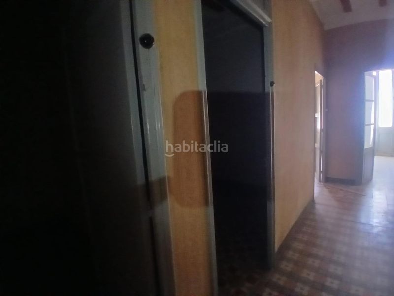 Foto 4ad2d0e8-21e8-4359-9b5f-efa2a2134631. Edifici a Puerto Benicarló