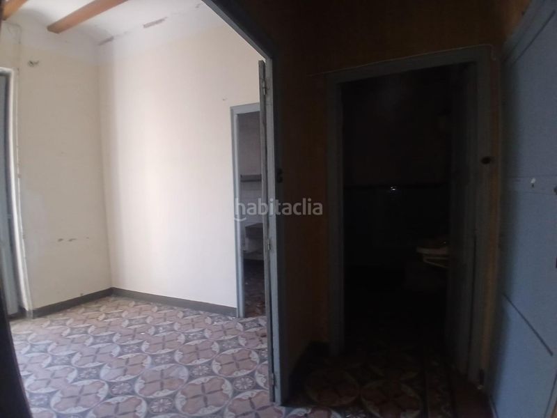 Foto be60e797-f7ef-476a-938d-3203189778e7. Edifici a Puerto Benicarló