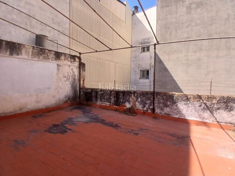Foto f607a44b-fb56-4695-a0a9-bba7dae5a622. Edifici a Puerto Benicarló