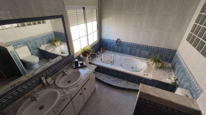 Foto 3524182b-918d-41d9-a684-7f7d20e57da5. Chalet dans Casco Urbano Vinaròs