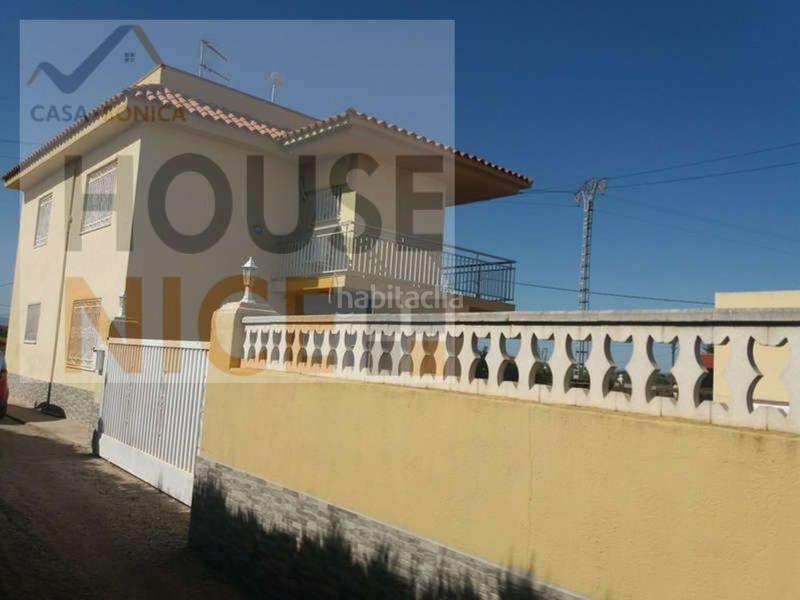 Foto 91f106ca-f21f-4b71-b2a1-8c428483b4fa. Chalet in partida del riu 197 in Pueblo Benicarló