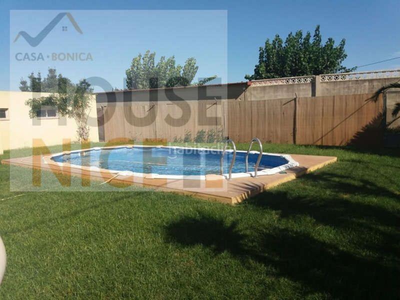 Foto d51e3cd6-2eee-4f2a-97bc-b94c73b3fd5a. Xalet a partida del riu 197 a Pueblo Benicarló