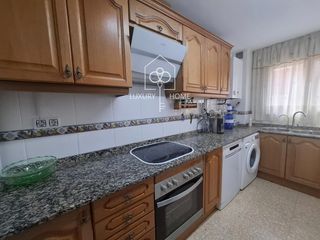 Etagenwohnung  Canonge doctor auguet. Piso y trastero junto torrente ballester