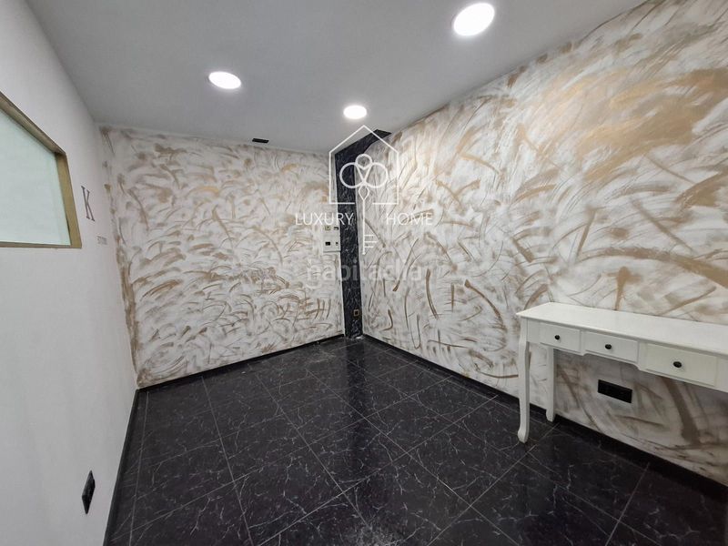 Foto 7957dc40-46be-401d-b794-d206b613a868. Local comercial a Centre Viladecans