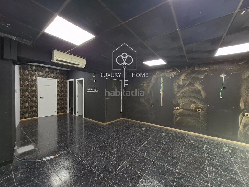 Foto c136591a-5f56-4579-8ad5-70b53c267630. Local comercial a Centre Viladecans