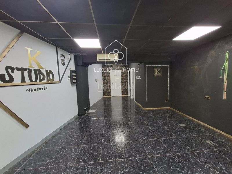 Foto d8e49fcb-338c-4c00-ba00-951e7126f66b. Local comercial a Centre Viladecans