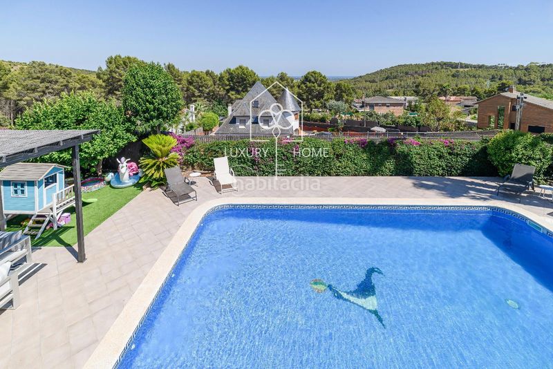 Foto 41b198e5-a16d-4bb9-82bc-467148094647. Xalet amb calefacció aparcament piscina a La Sentiu Gavà