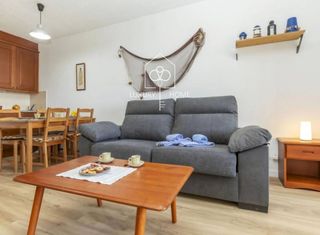 Etagenwohnung in Nucli Antic. Estudio con vistas panorámicas al mar en lescala  sector club nà