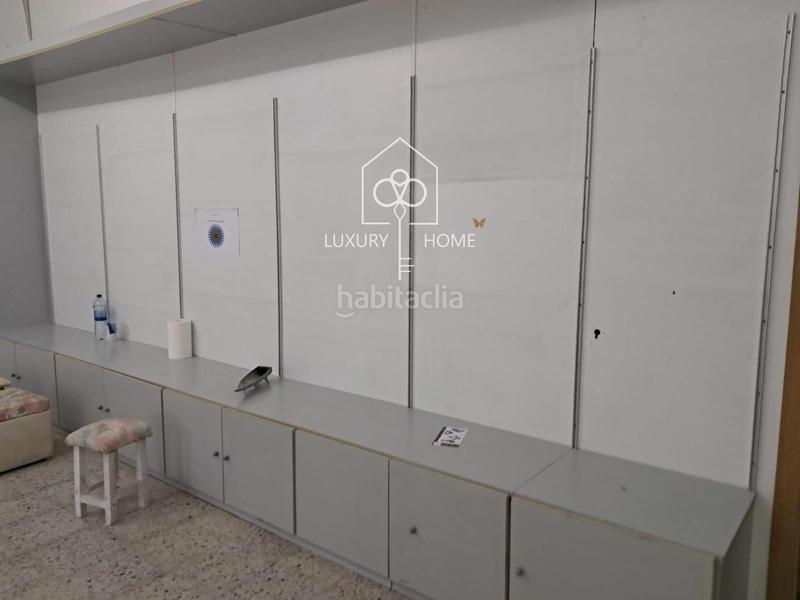 Foto 12e4fc1f-4266-46cc-b6b3-a1f8b20215f1. Locale commerciale in Centre Viladecans