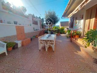 Chalet  Mirador del castillo. Casa para grandes familias