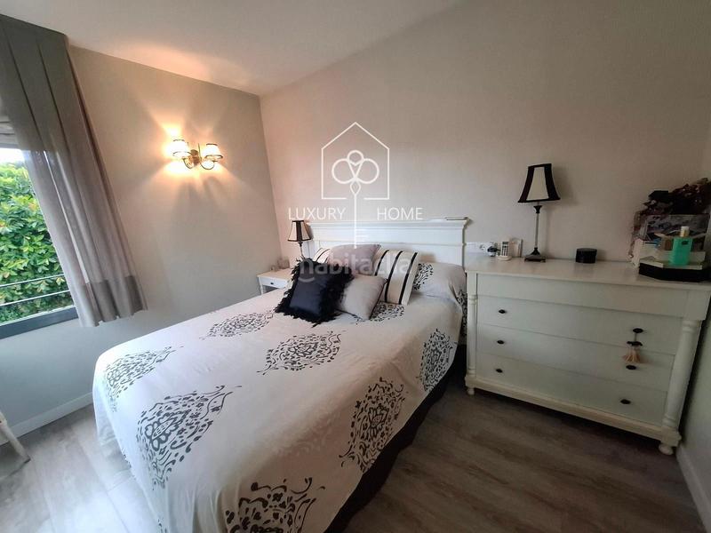 Foto b47a3792-b2d6-4979-a7ab-e6ca6f097480. Casa adossada amb calefacció aparcament a Montmar Castelldefels
