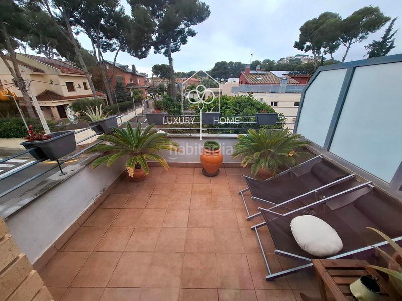 Foto c8936416-facb-41e3-b1ec-e843d5213197. Casa adossada amb calefacció aparcament a Montmar Castelldefels