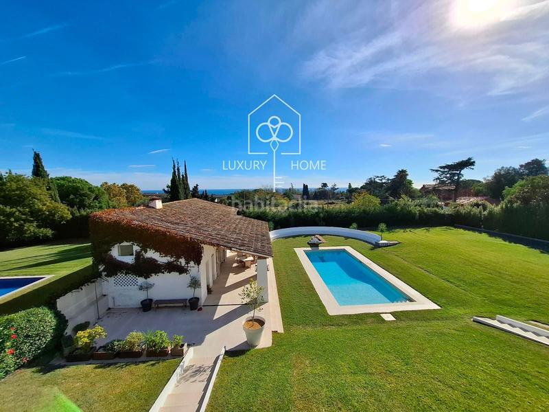 Foto f2d4d9b8-78b4-4b50-bda1-3f1dd2e92853. Chalet en Centre Sant Andreu de Llavaneres