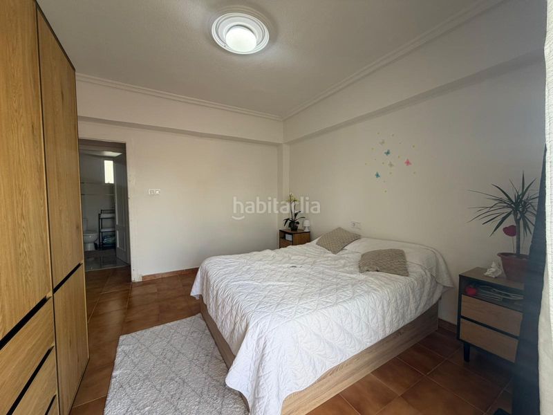 Foto d6d56607-be59-4a88-9688-576f299c5117. Pis a Almoradí