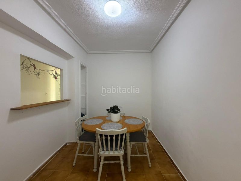 Foto d7f85b61-a8dc-4f05-a760-d9fabe5081df. Pis a Almoradí