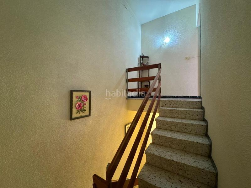 Foto 28c4daa6-e22f-42cc-9ad1-eab9611c75e0. Casa amplia vivienda de dos plantas tu proyecto ideal! en Almoradí