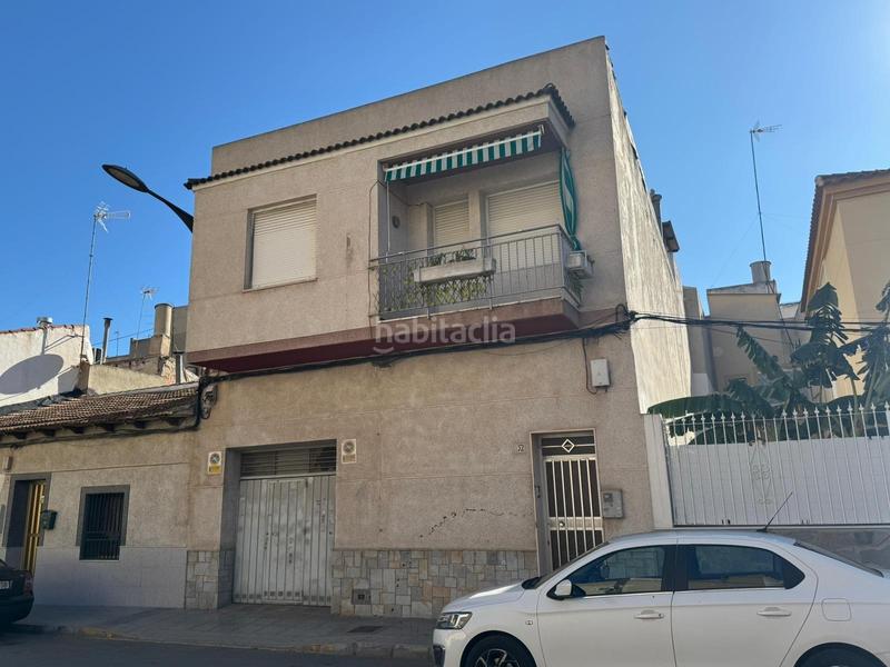 Foto 9c77f77c-ecd6-48e8-a1c6-bf81d4afa1b0. Casa amplia vivienda de dos plantas tu proyecto ideal! en Almoradí