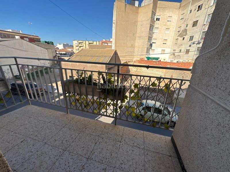 Foto ec89e04e-ba33-4e2d-8e84-a70f0867254f. Casa amplia vivienda de dos plantas tu proyecto ideal! en Almoradí