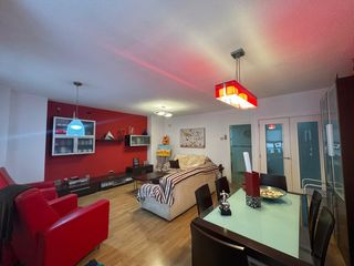 Apartament en Almorad�. Piso reformado con ascensor en pleno centro de almorad�