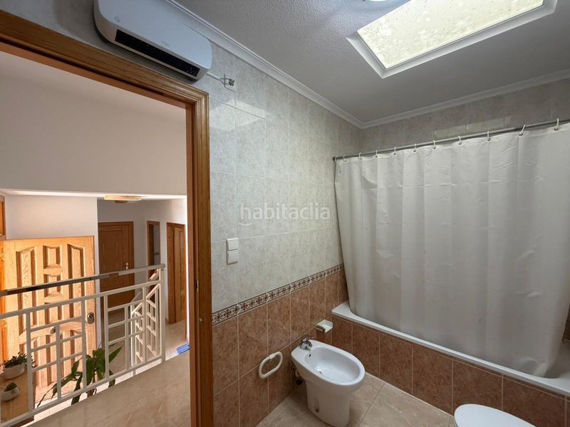 Foto 0d945db2-b85e-409b-9a7b-ad92a8cd394a. Casa a schiera con parcheggio in Algorfa