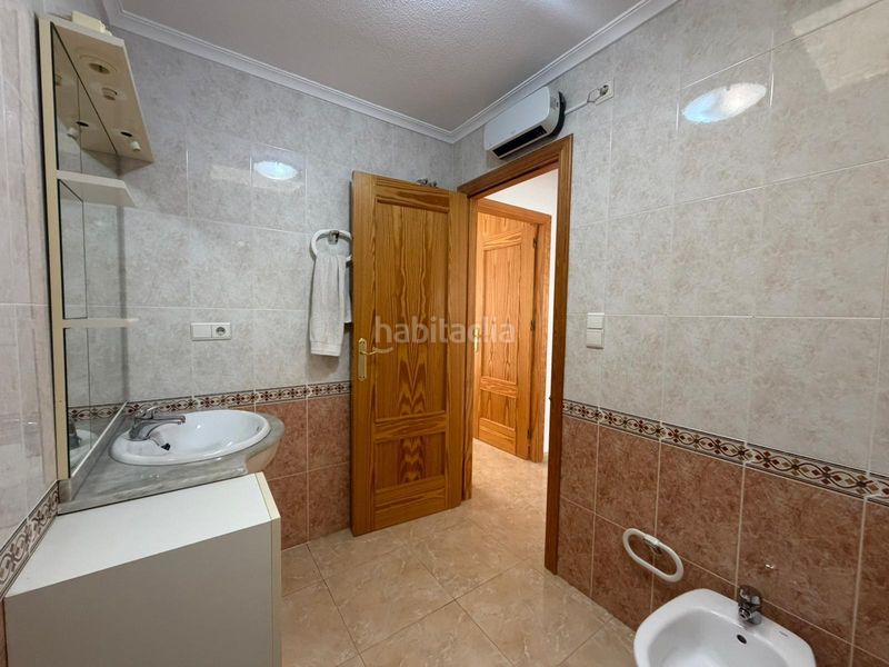 Foto f7264092-e5bb-40f6-a645-c49bbc67c6ee. Casa a schiera con parcheggio in Algorfa