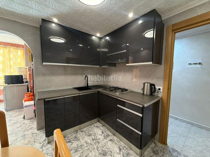 Foto dce6b372-ddb8-4405-aac6-192c1ad91982. Apartament a Almoradí