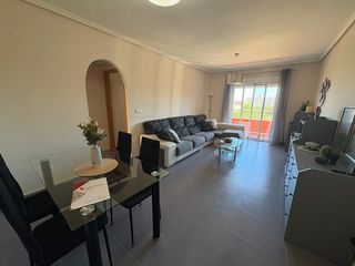 Apartament a Almoradí. Amplio apartamento en almoradí