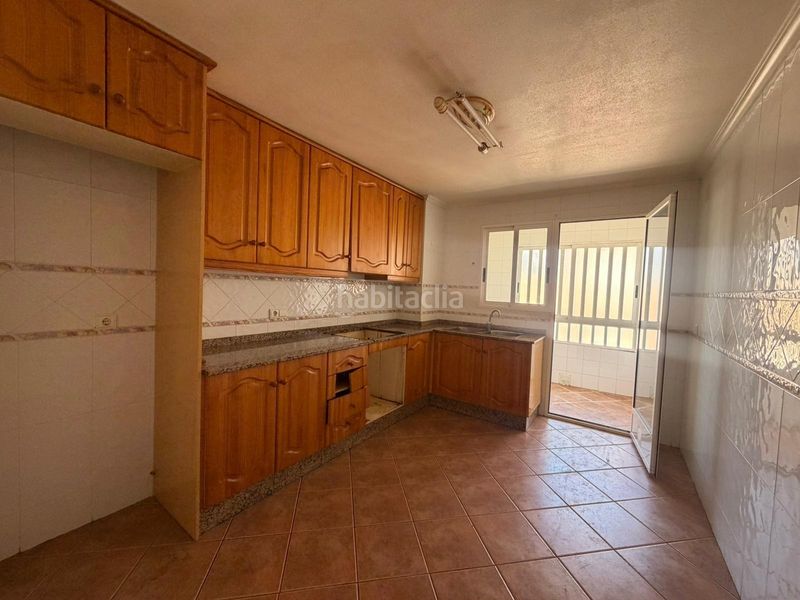 Foto 9129e8f4-b8b6-4c2f-91f2-ac8b1ab11577. Apartament a Almoradí
