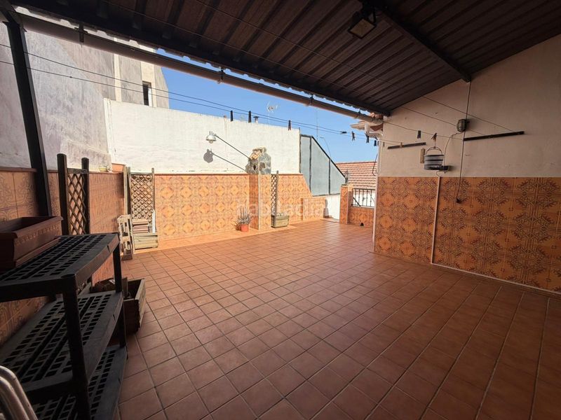 Foto 21c3eafd-a29a-4137-9363-27921ab0d906. Casa amb aparcament a Almoradí