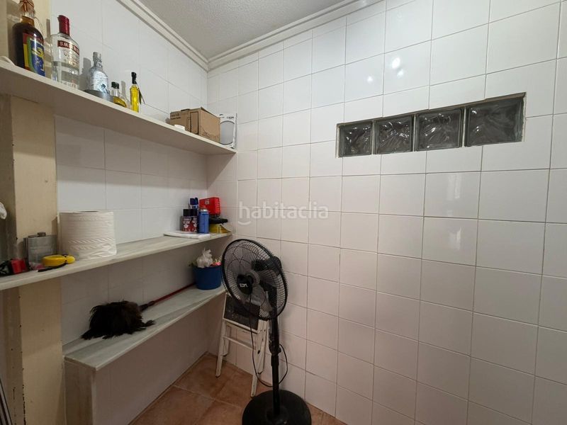 Foto 25c70f8e-cb14-42ce-817a-e9a0433a36e2. Casa amb aparcament a Almoradí