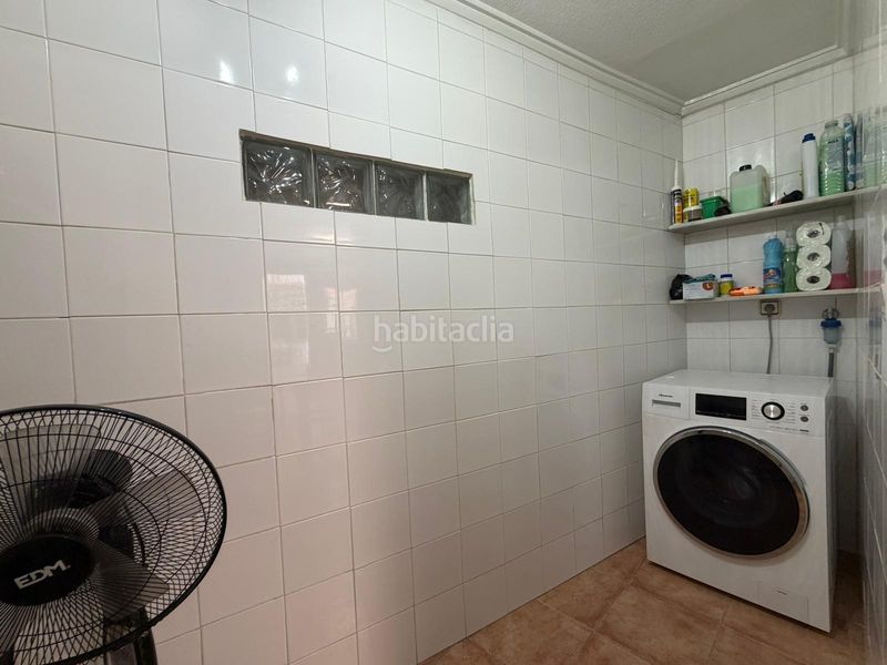 Foto 941c4ae8-7ef4-49ba-b813-53e883ff87b5. Casa amb aparcament a Almoradí