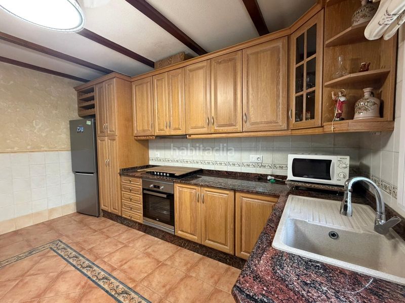 Foto d5d8de5e-5a44-4ef5-8796-9b788a01c257. Casa amb aparcament a Almoradí