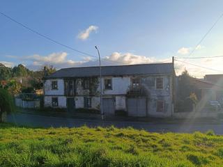 Casa  O cachafeiro. Casona de piedra a reformar en forcarei!! cachafeiro