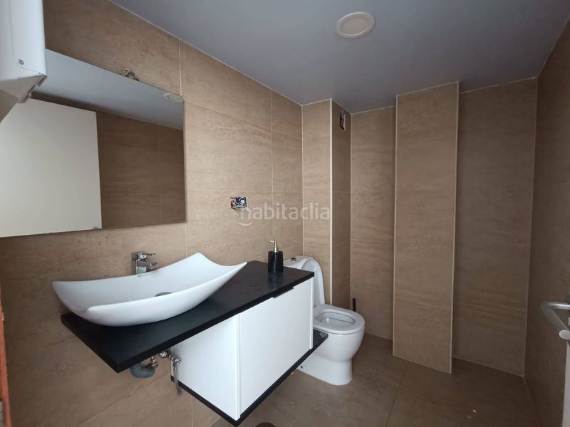 Foto a2b699e7-0aad-425d-aa37-158a0fe657fb. Local comercial a Valle de Mena