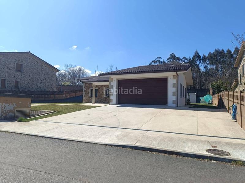 Foto 1ee5b962-7750-4453-99bf-5bb4bc1467ed. Xalet amb calefacció aparcament a Trazo