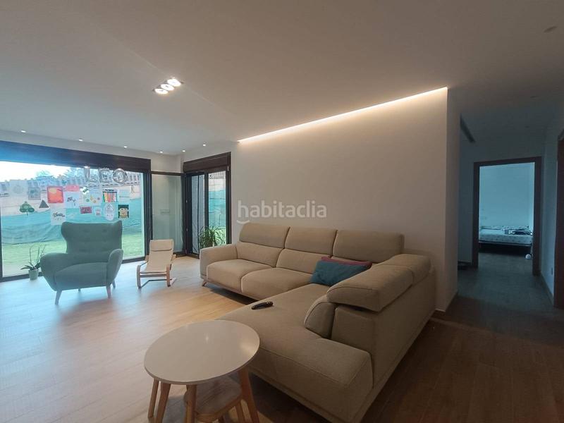 Foto 299d633f-565b-4841-b2e2-0702308f47eb. Xalet amb calefacció aparcament a Trazo