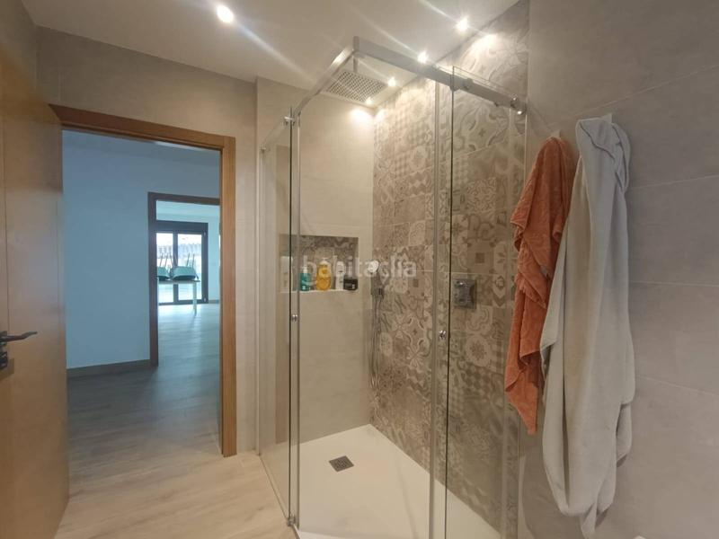 Foto 922d6138-ef3c-4564-ba92-5055f1fd2f50. Xalet amb calefacció aparcament a Trazo