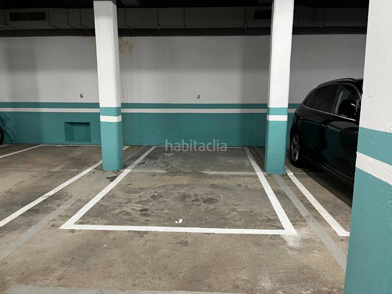 Foto 11ed6afe-16c6-4b8d-8c4c-c3a14f44c97c. Parking voiture dans Ensanche - Sar Santiago de Compostela