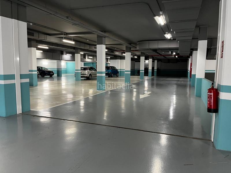 Foto 9a81d5cb-5ae1-4868-a05c-a4c36e9dd3fa. Parking voiture dans Ensanche - Sar Santiago de Compostela