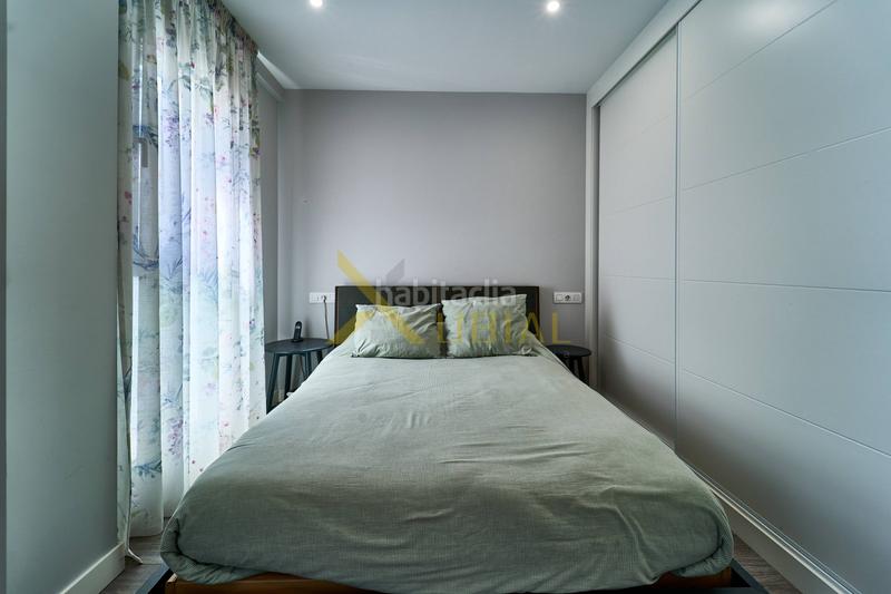 Foto 2c12f752-534d-404a-80ce-c18483f4d7ca. Appartamento in paseo ronda 38 in Riazor - Visma Coruña (A)