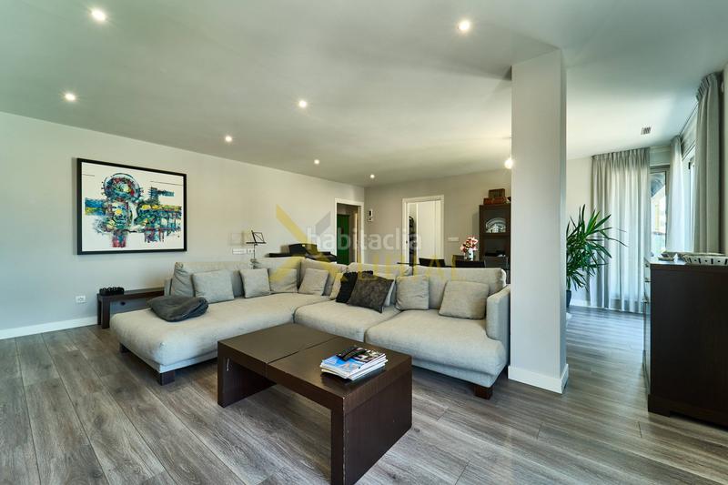 Foto 71f07637-7d62-48cf-88b1-e01d7da32042. Appartamento in paseo ronda 38 in Riazor - Visma Coruña (A)