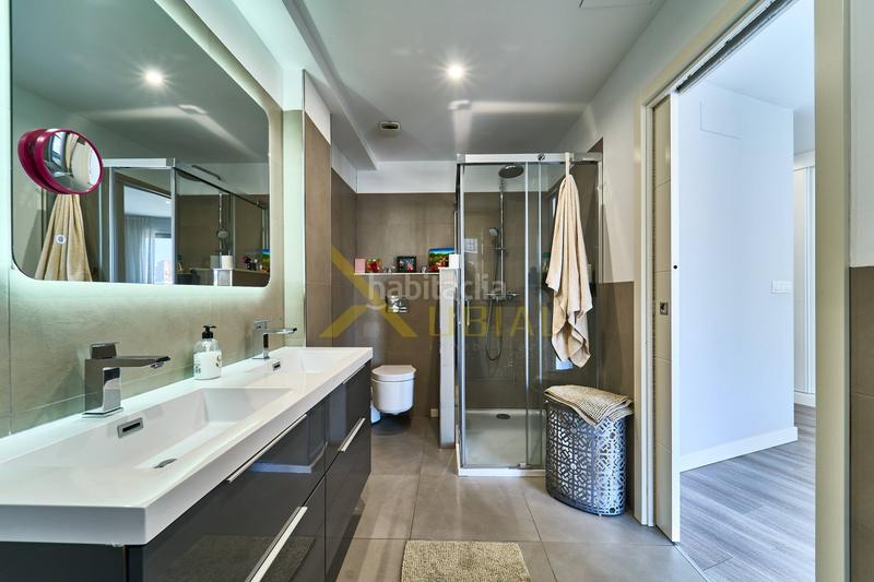 Foto b66effd1-bbff-4bbd-99c5-d386e15bc7ee. Appartamento in paseo ronda 38 in Riazor - Visma Coruña (A)