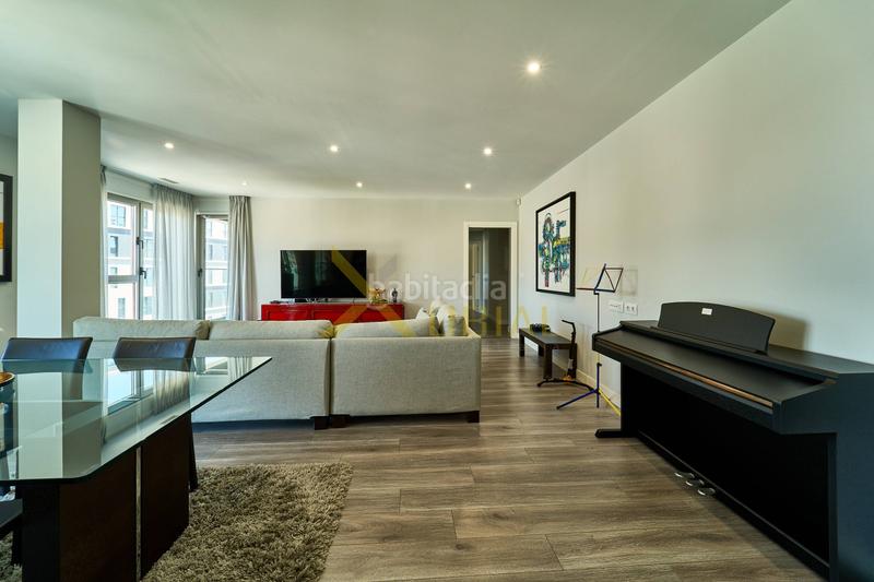 Foto d26f560c-cc27-44e7-814b-04e625f2b7ac. Appartamento in paseo ronda 38 in Riazor - Visma Coruña (A)