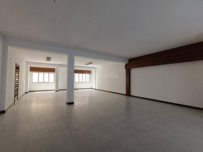 Foto d1db2cf9-c8dd-444b-b13f-999276565b1f. Pis amb calefacció aparcament a Boiro