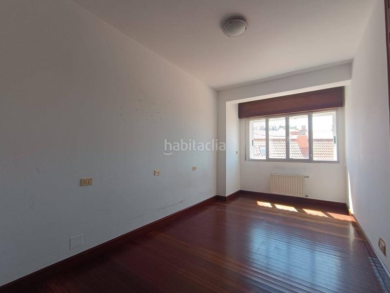 Foto da75f7ef-850c-4d91-996c-88d0606e8a32. Pis amb calefacció aparcament a Boiro