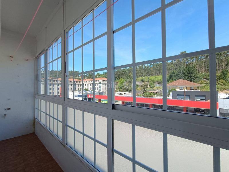 Foto f7a05f66-f0db-4e4d-a148-c680a61f13ef. Pis amb calefacció aparcament a Boiro