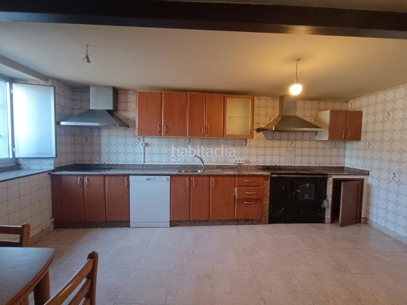 Foto 4f1a39ee-5d36-4e82-bd66-5034ae0d963f. Casa amb aparcament a Trazo