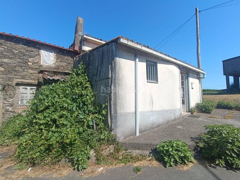 Foto ae3e91e2-3499-46c6-9daa-eb8b2688f9f4. Casa amb aparcament a Trazo