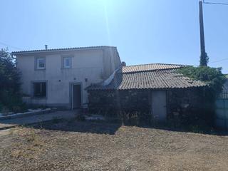 Casa  Viaño grande. Casa con 3 naves grandes en viaño grande, trazo!!